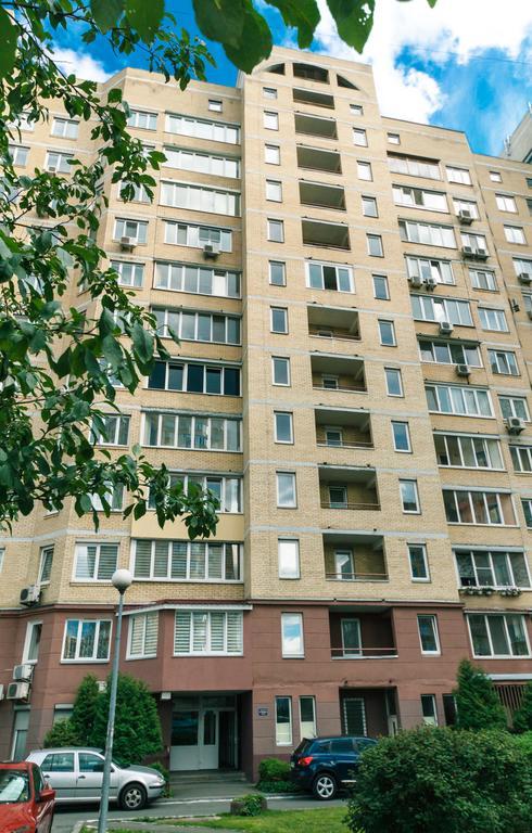 Two-Storey Apartment Near Iec كييف المظهر الخارجي الصورة