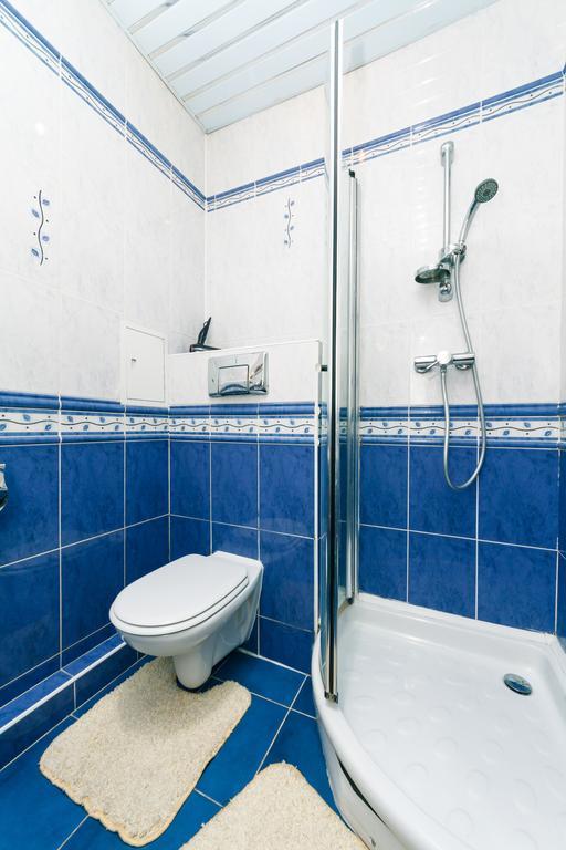 Two-Storey Apartment Near Iec كييف المظهر الخارجي الصورة
